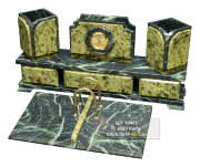 Письменный прибор из змеевика