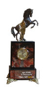 Часы из яшмы, бронзы и долерита "Конь с попоной"
