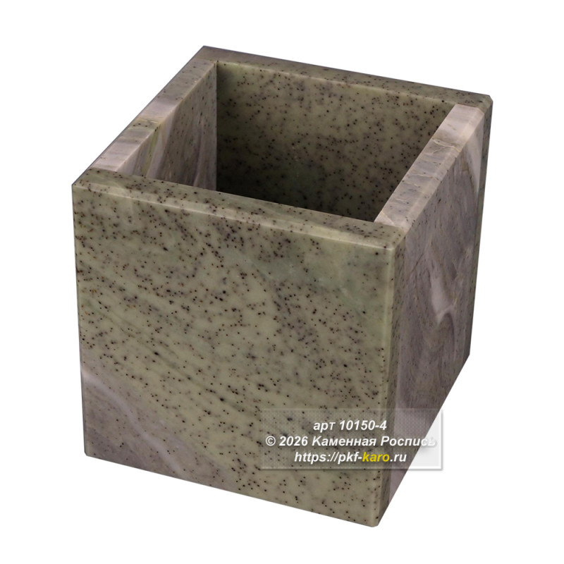 Кашпо для суккулентов из офиокальцита Кашпо из офиокальцита для суккулентов.
Кашпо из натурального камня - это не только стильный и красивый элемент интерьера, но и функциональный предмет, который позволяет создать уютную атмосферу в доме. Такие кашпо подходят для размещения различных растений, в том числе суккулентов, которые требуют особого ухода и условий выращивания.
Кашпо из природного камня отличается своей долговечностью, прочностью и устойчивостью к внешним воздействиям. Он не только защищает растение от солнечных лучей и излишней влаги, но и придает ему особый шарм и элегантность.
Кроме того, кашпо из натурального камня можно использовать в качестве декоративного элемента в интерьере. Они могут быть выполнены в различных формах и размерах, что позволяет подобрать оптимальный вариант для любого помещения и стиля.

На фото типовое изделие, оригинал может отличаться по размеру и весу (в пределах 10%), цвету, рисунку камня. 