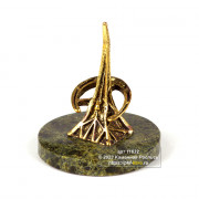 Сувенир "Стелла Европа - Азия" на подставке из змеевика
