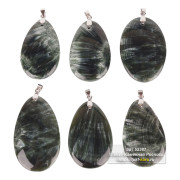 Кулон «Капля» из клинохлора и нейзильбера на шнурке