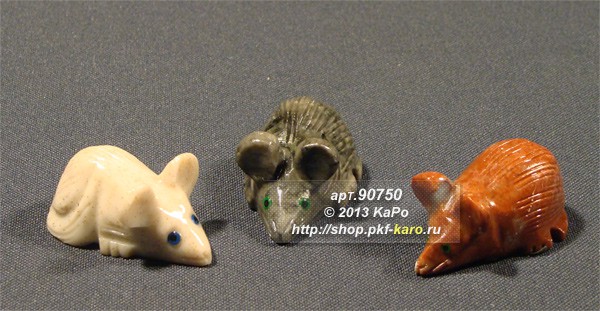 Фигурка Мышь из агальматолита Фигурка мыши из агальматолита. На фото типовое изделие, оригинал может отличаться по размеру и весу (в пределах 10%), цвету, рисунку камня. 