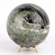 Шар из Южно-шабровского змеевика