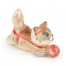 Кот с клубком из селенита 