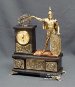 Часы из яшмы, долерита и бронзы "Цезарь"