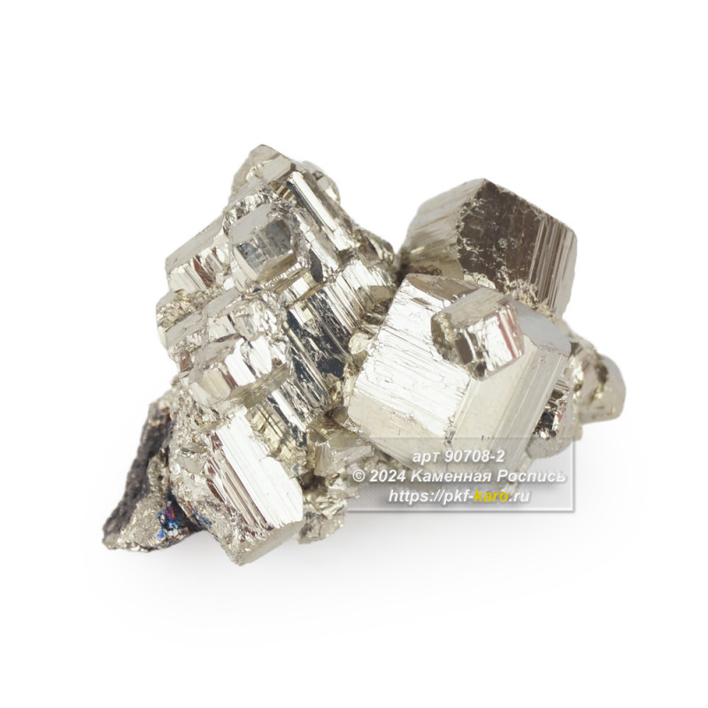 Пирит коллекционный  Пирит — это коллекционный минерал, который привлекает внимание своей красотой и необычным внешним видом. Коллекционный образец пирита станет прекрасным дополнением вашей коллекции минералов.
Этот минерал символизирует мужество, пылкую страсть и безрассудную храбрость. Он также помогает справиться со страхом и придаёт своему владельцу оптимизм, жизнерадостность, практичность и целеустремлённость.
Пирит не требует особого ухода и будет долго радовать вас своей красотой.
На фото типовое изделие, оригинал может отличаться по размеру и весу 